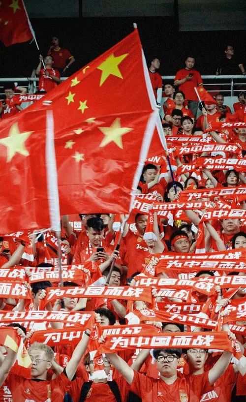 亚洲足坛：中国队战胜韩国取得胜利