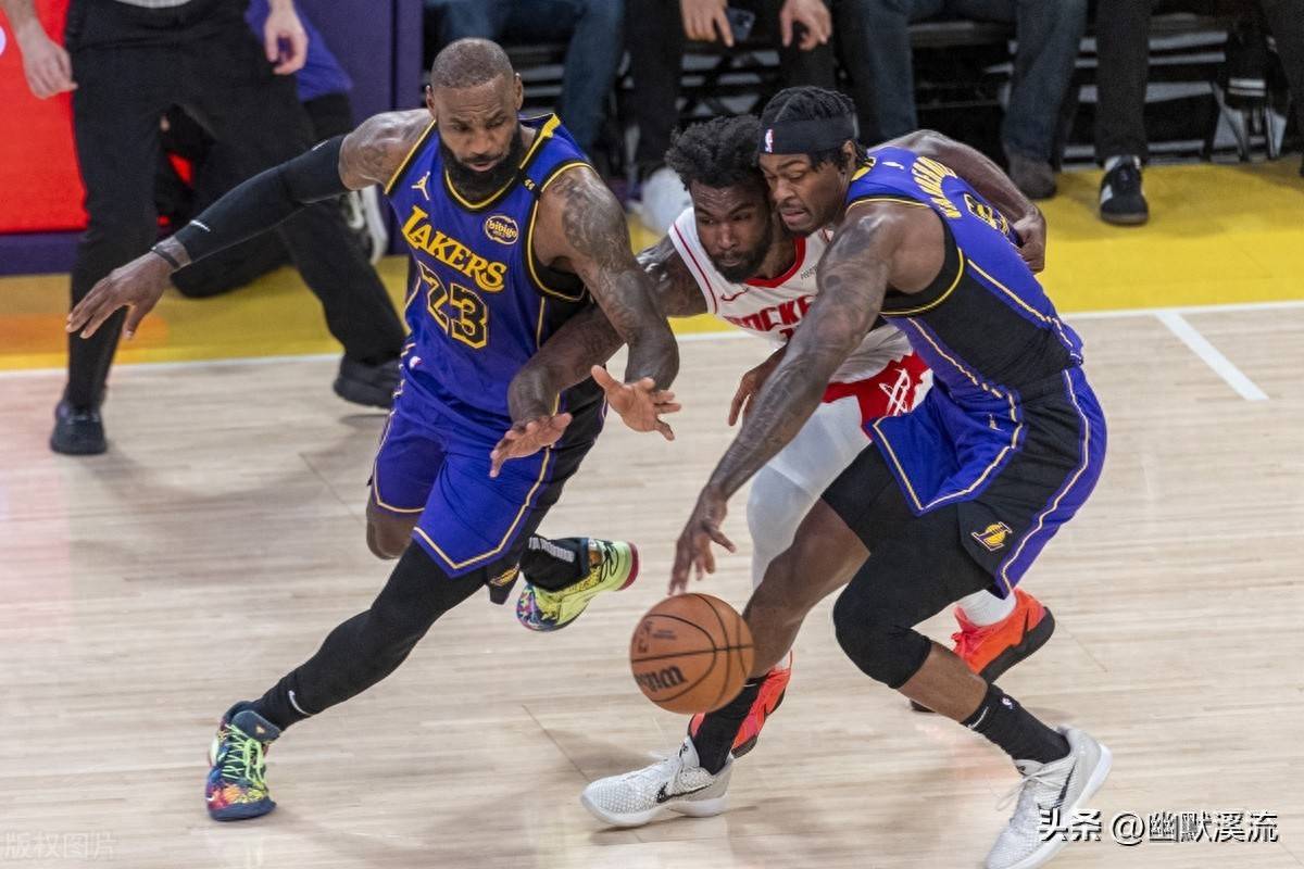 黑白直播网-包含湖人大胜热火保持西部领先的词条