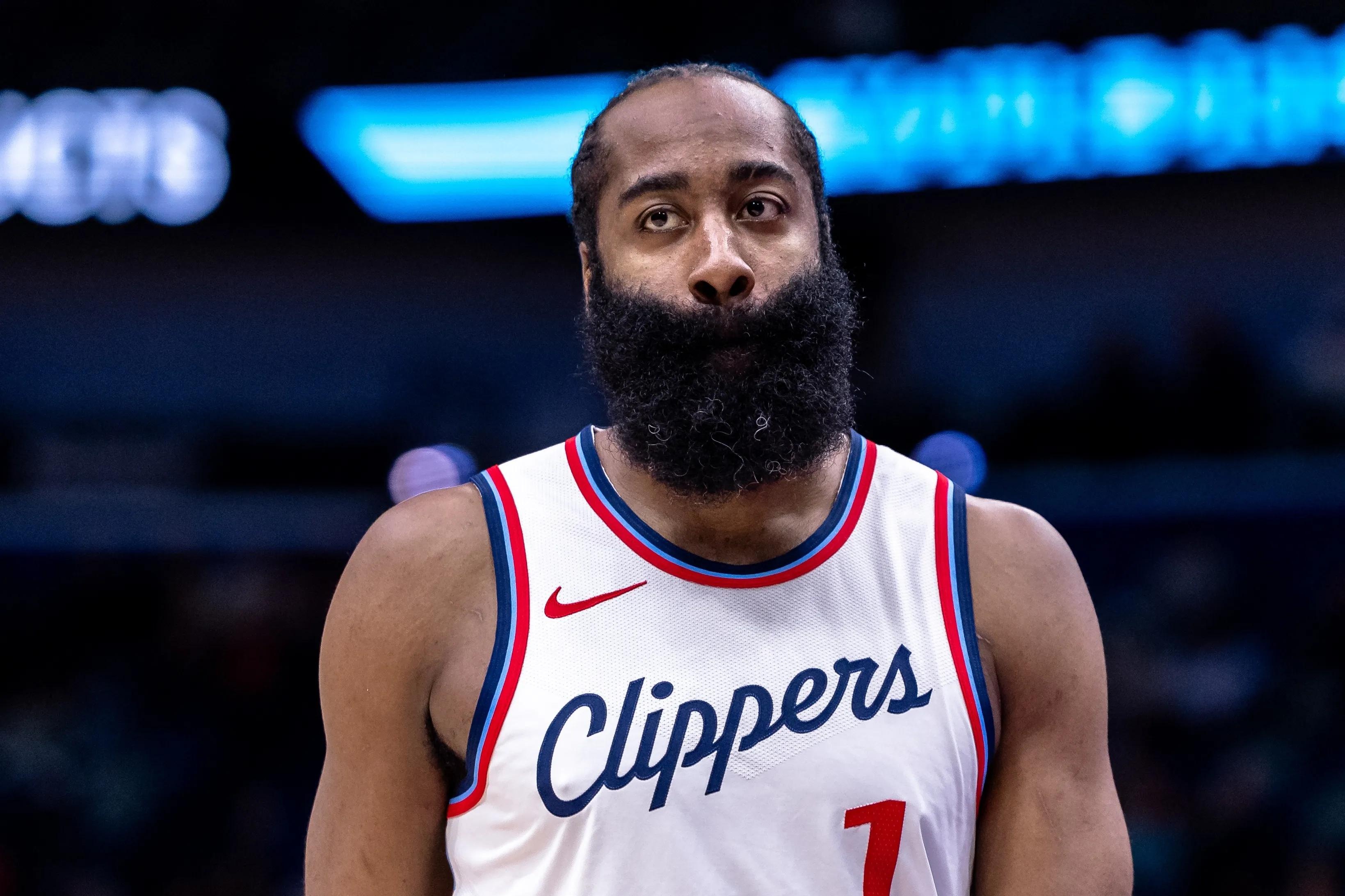 快船队大胜马刺保持连胜