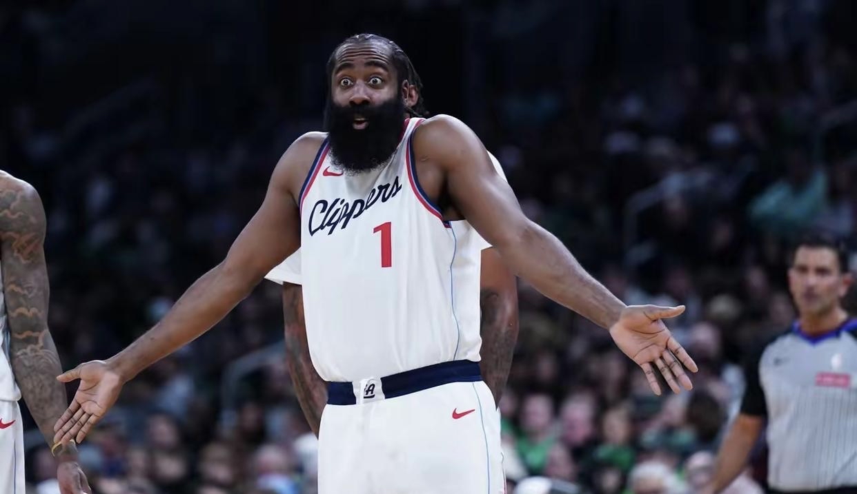 开拓者取得胜利，战胜魔术的简单介绍