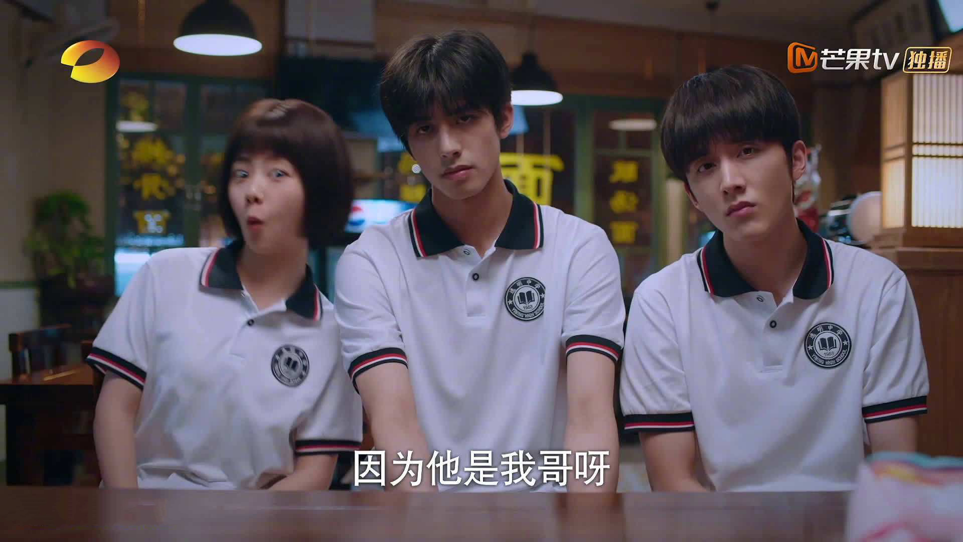 黑白直播在线观看nba-太阳炙烤开拓者!布克于舞台中央再证巨星本色